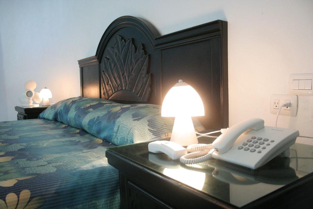 Hotel Del Sol Канкун Экстерьер фото