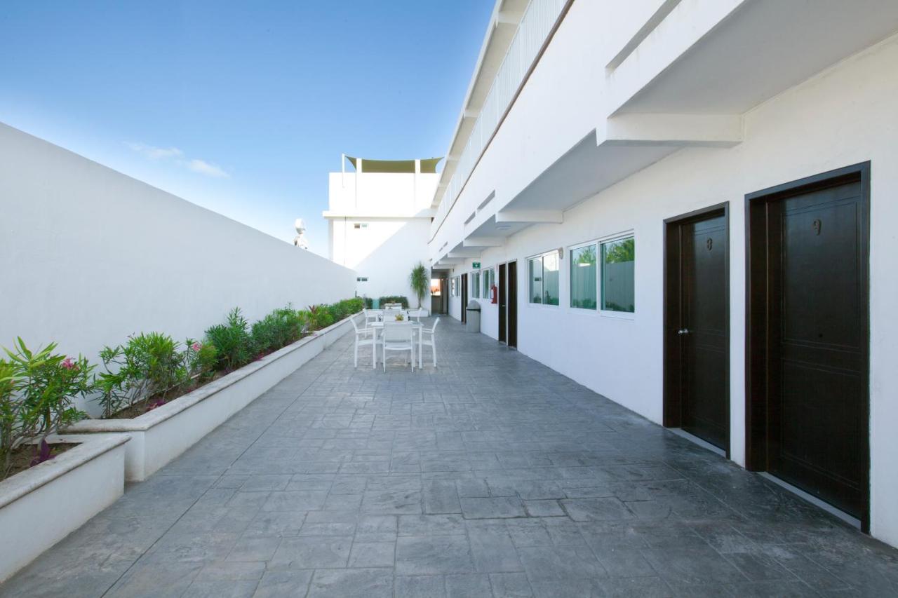 Hotel Del Sol Канкун Экстерьер фото